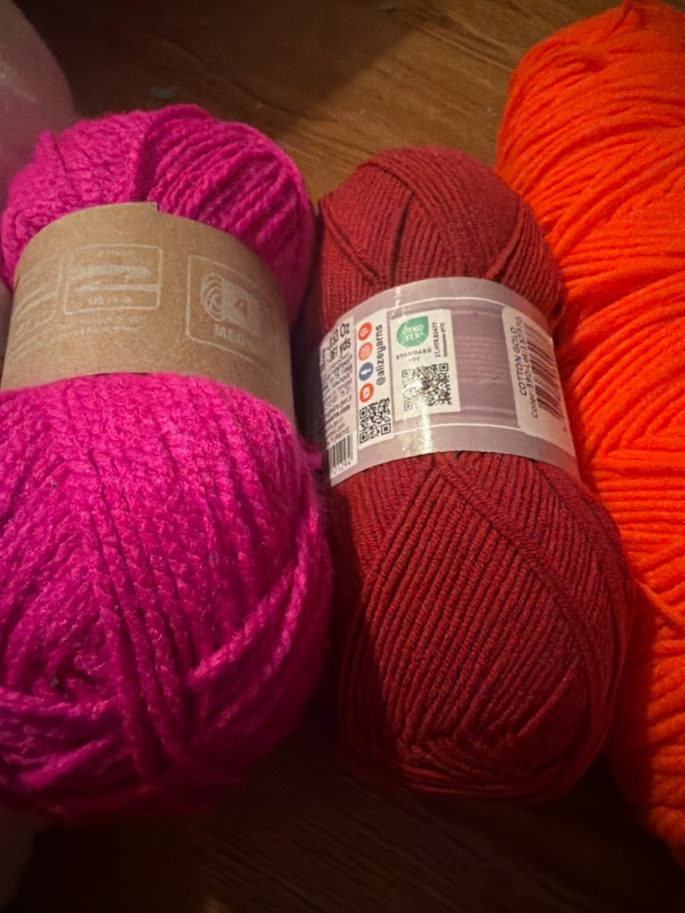 Yarn - Picture 2 of 4